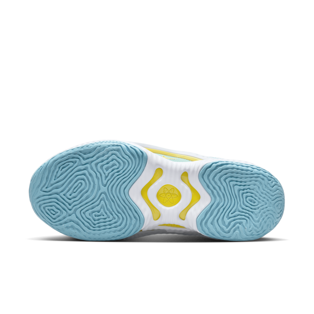 Nike Cosmic Unity 3 DV2757-300 / grün