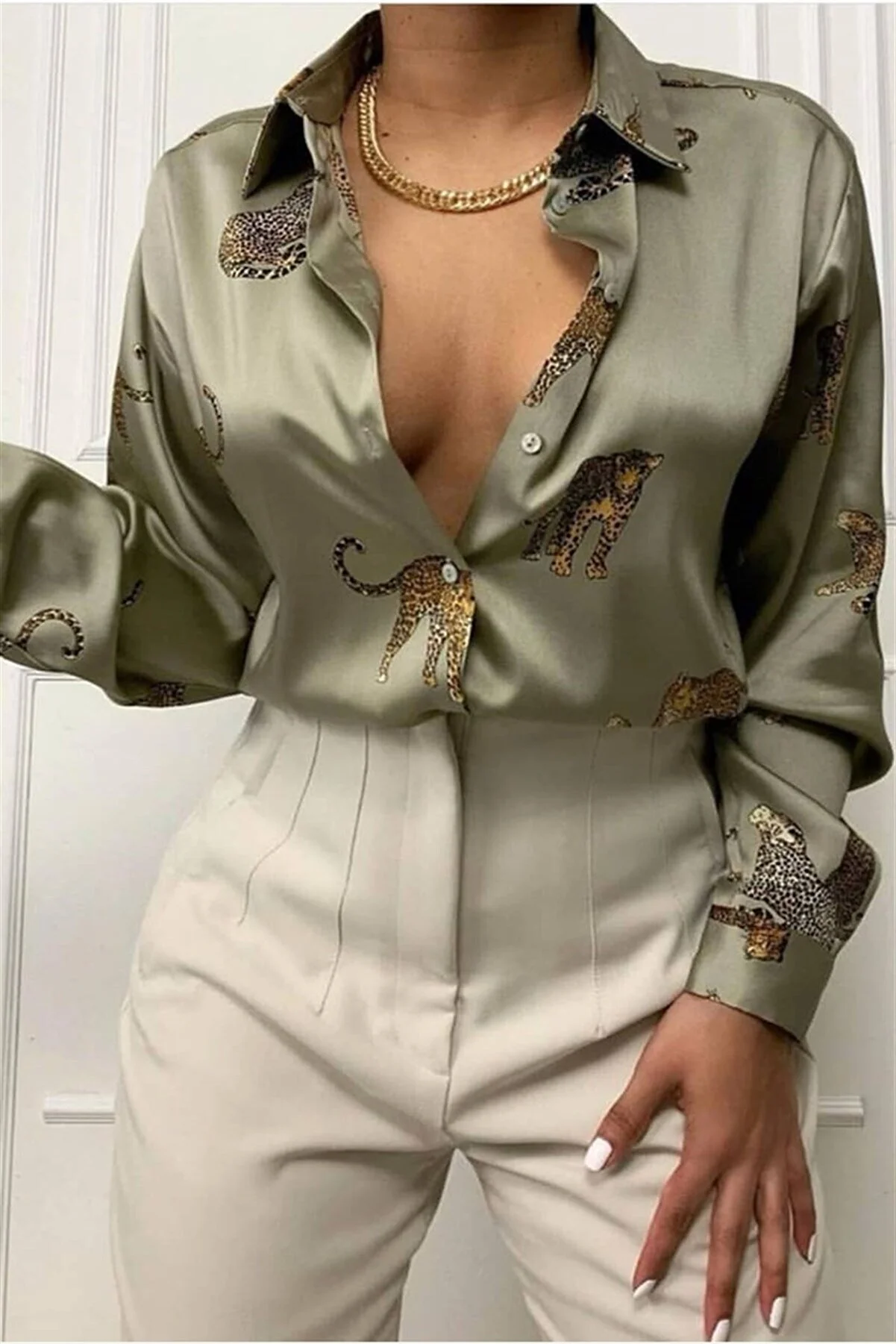 Madmext  Mad Girls – Leoparden-Nerz-Satinhemd MG187