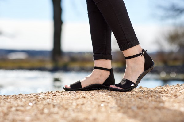 Leguano ~ Sandale Jara ~ schwarz
