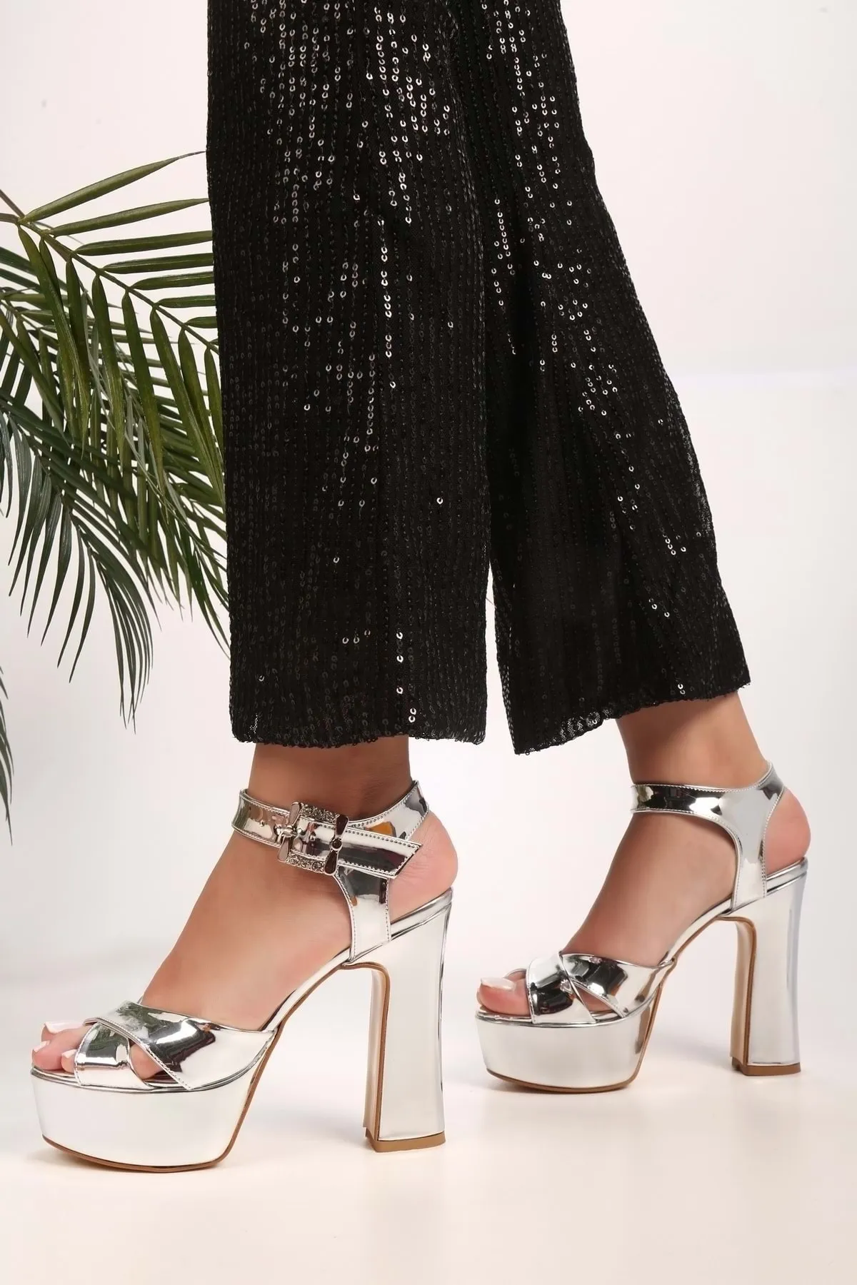 Shoeberry  Iean Silver Mirrored Plateau-Absatzschuhe für Damen