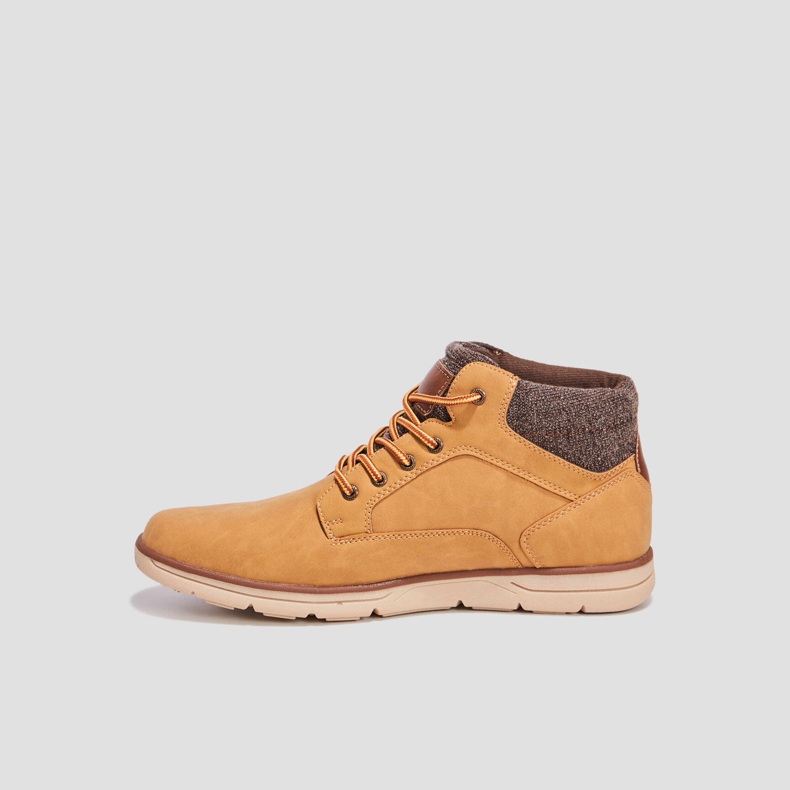 Bottines à lacets jaune homme | La Halle