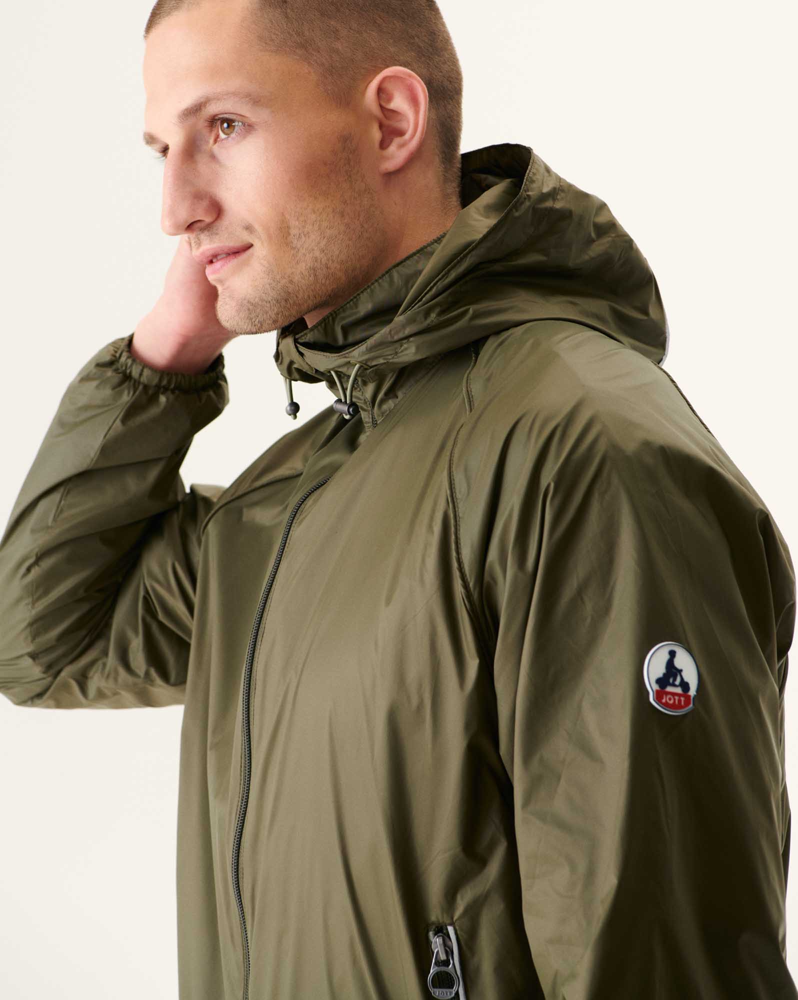 Coupe-vent à capuche Army Mistral