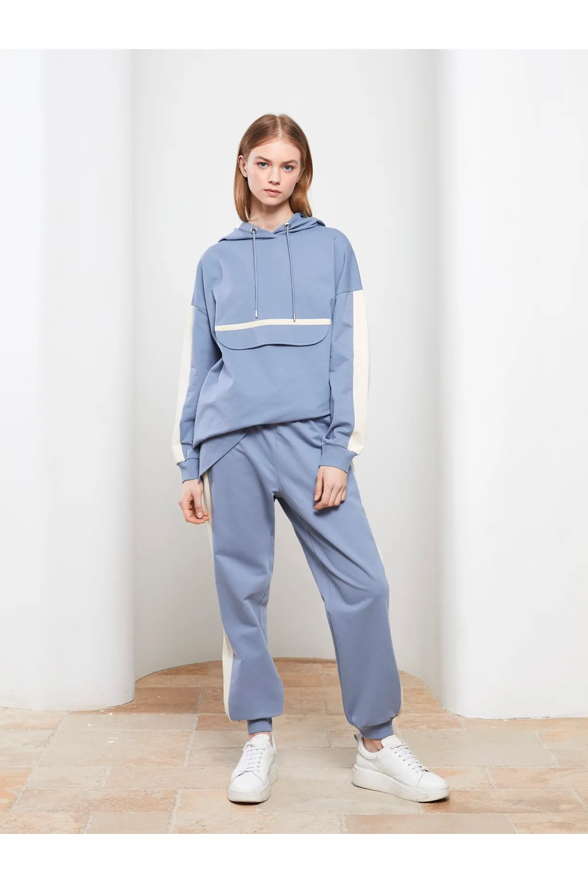 LC Waikiki  Einfarbige Jogger-Jogginghose für Damen mit elastischem Bund