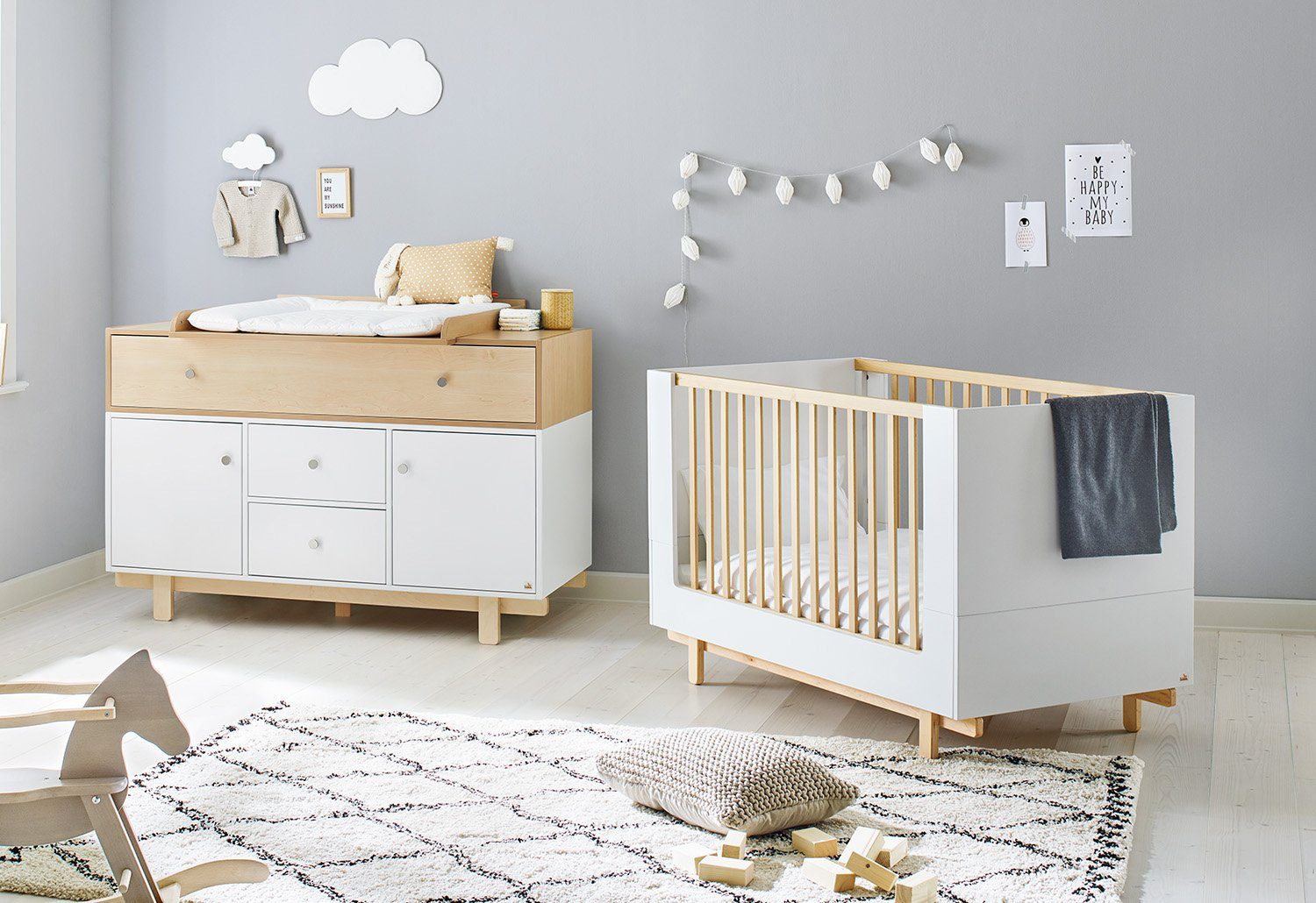 Pinolino® Babymöbel-Set Boks, (Spar-Set, 2-St., Kinderbett, Wickelkommode), extrabreit; mit Kinderbett und Wickelkommode; Made in Europe