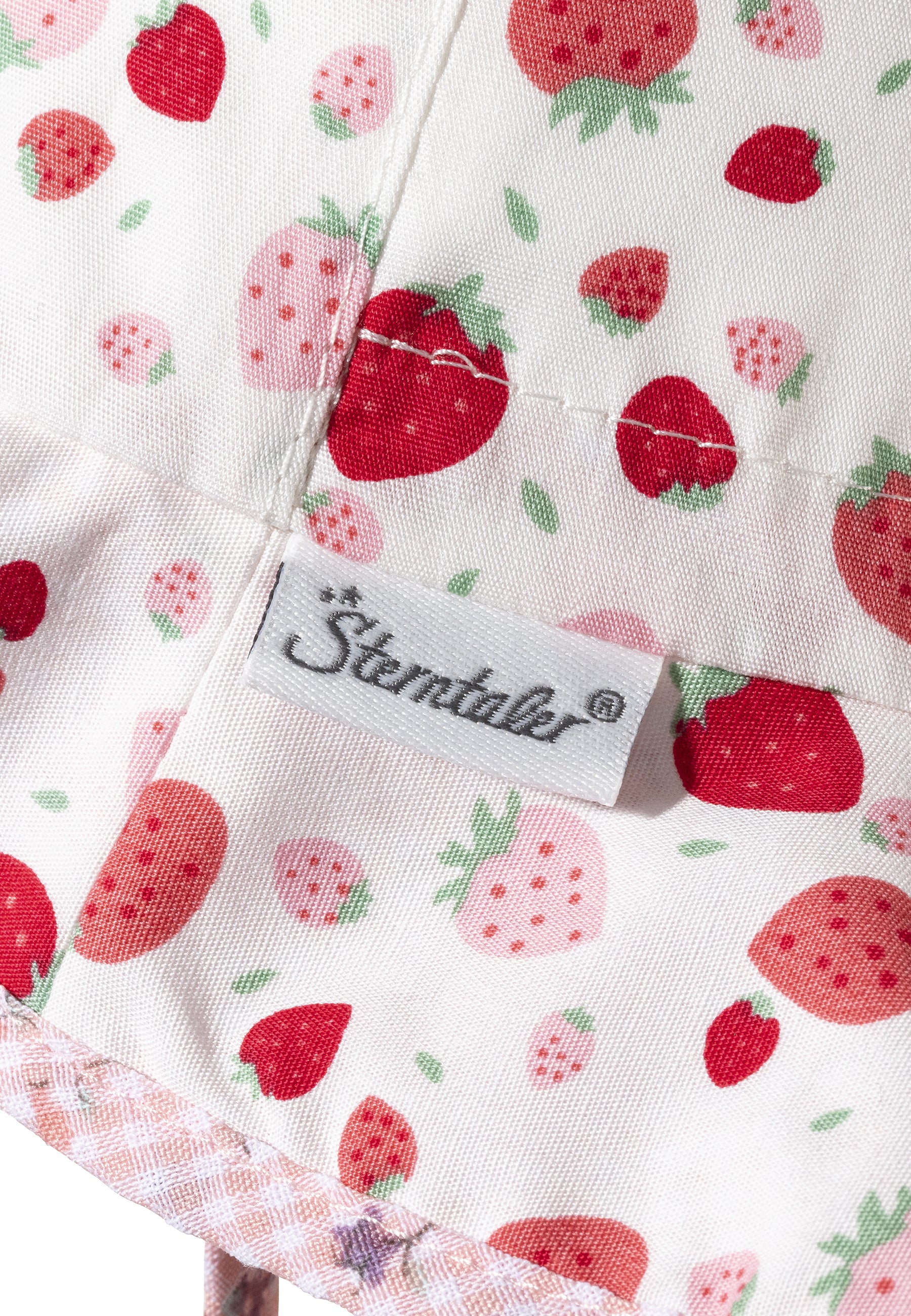 Sonnenhut bedruckt mit Erdbeeren in ecru