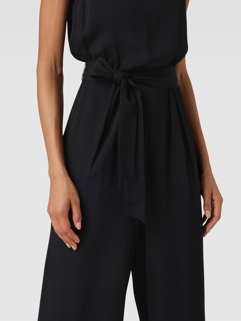 Jumpsuit aus Viskose mit Bindegürtel in schwarz