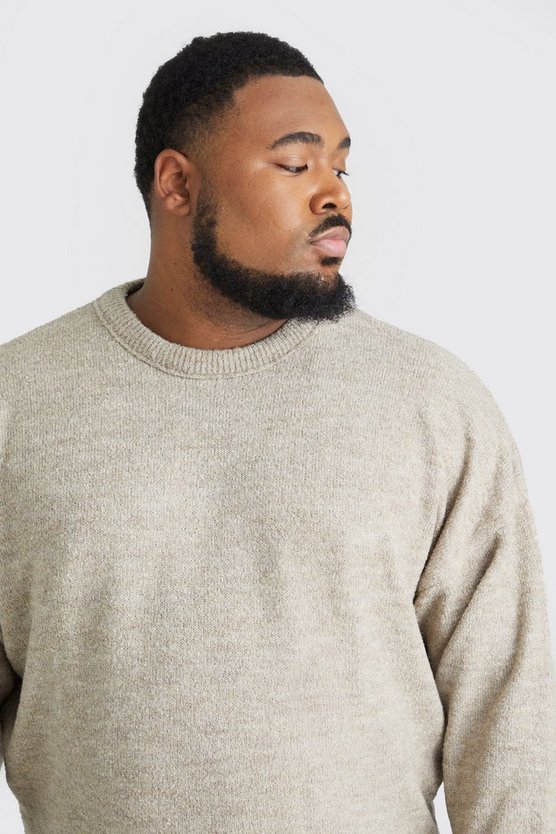 Plus kastiger Bouclee-Pullover