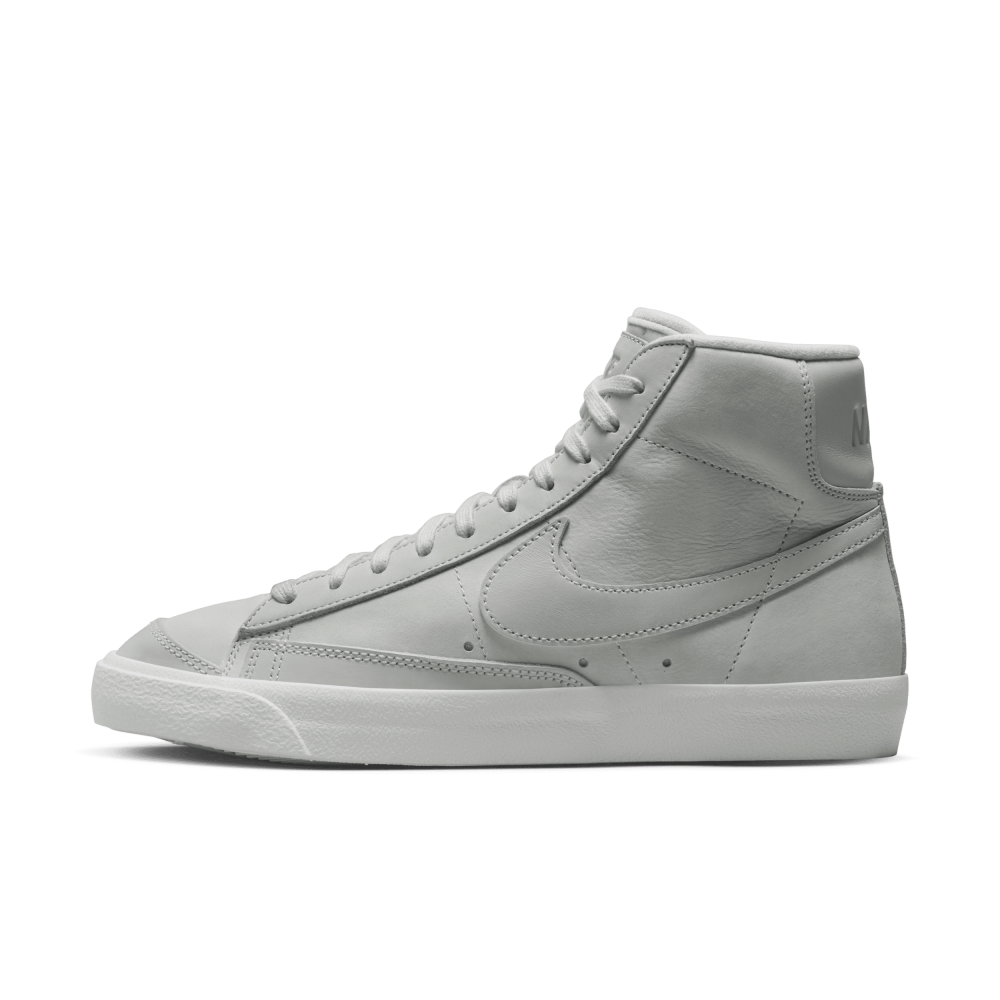 Nike Blazer Mid Premium DQ7572-001 / grau