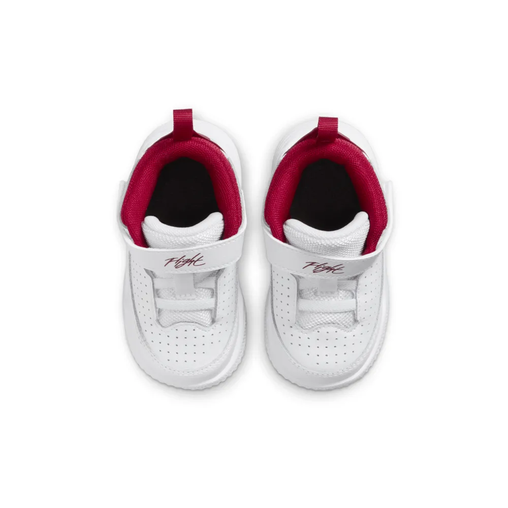 NIKE JORDAN Max Aura 5 DZ4355-106 / weiss