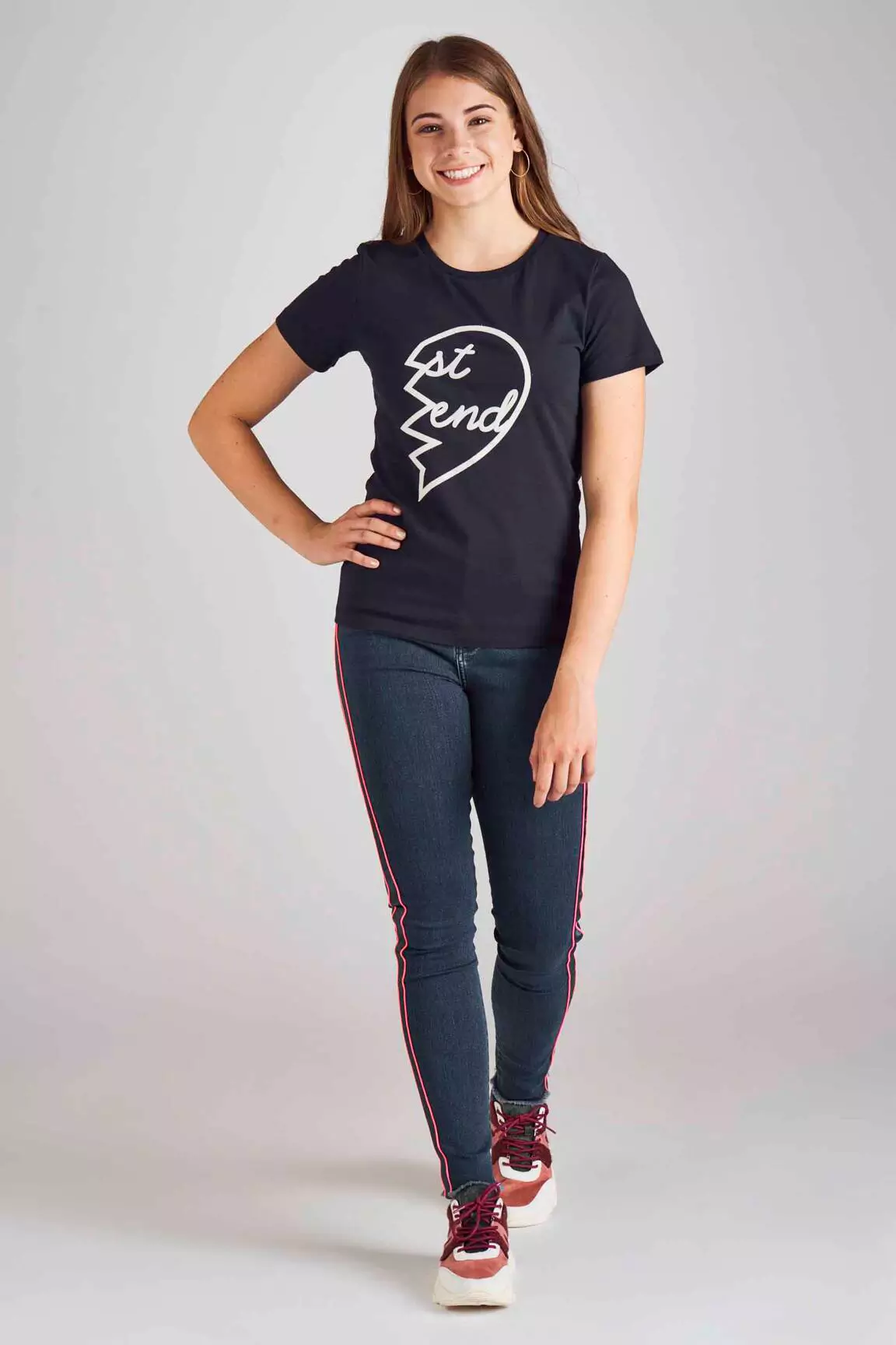 Stien Edlund Tshirts Femme couleur bleu