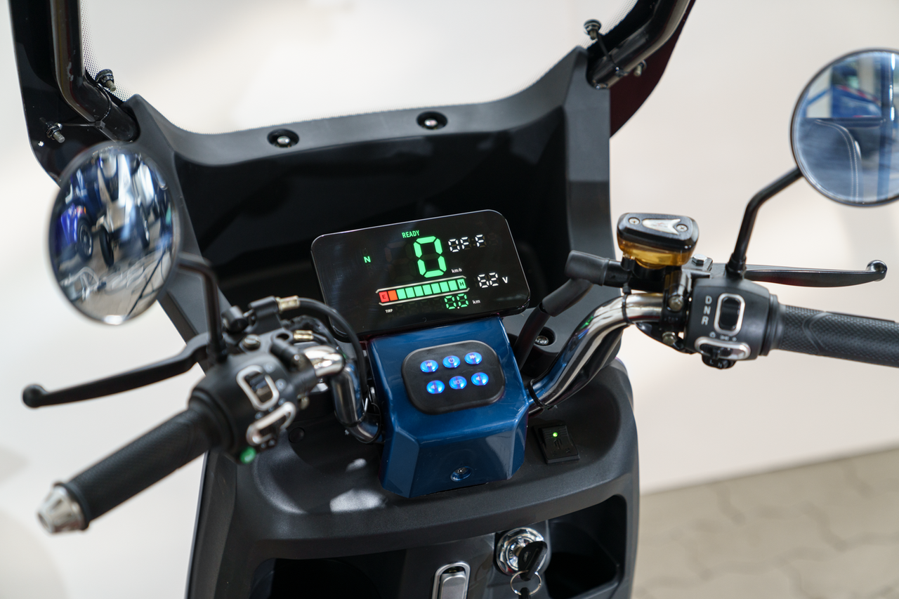 Stormborn R5 Elektro-Dreiradroller 25 km/h - blau - mit Dach