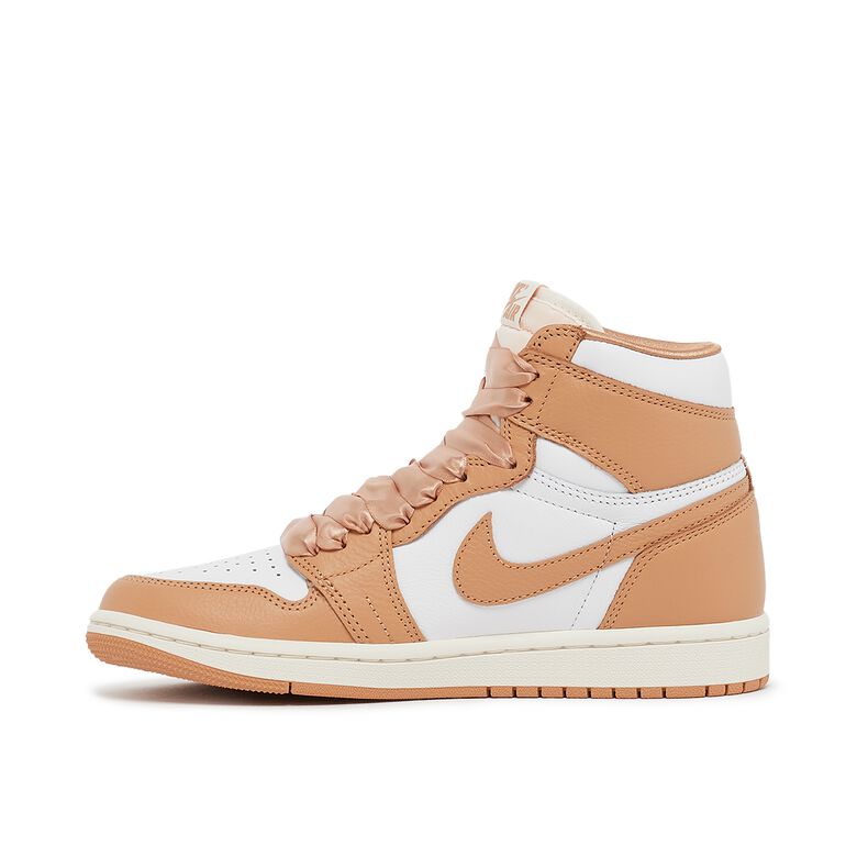 JORDAN Wmns Air Jordan 1 Retro High OG 