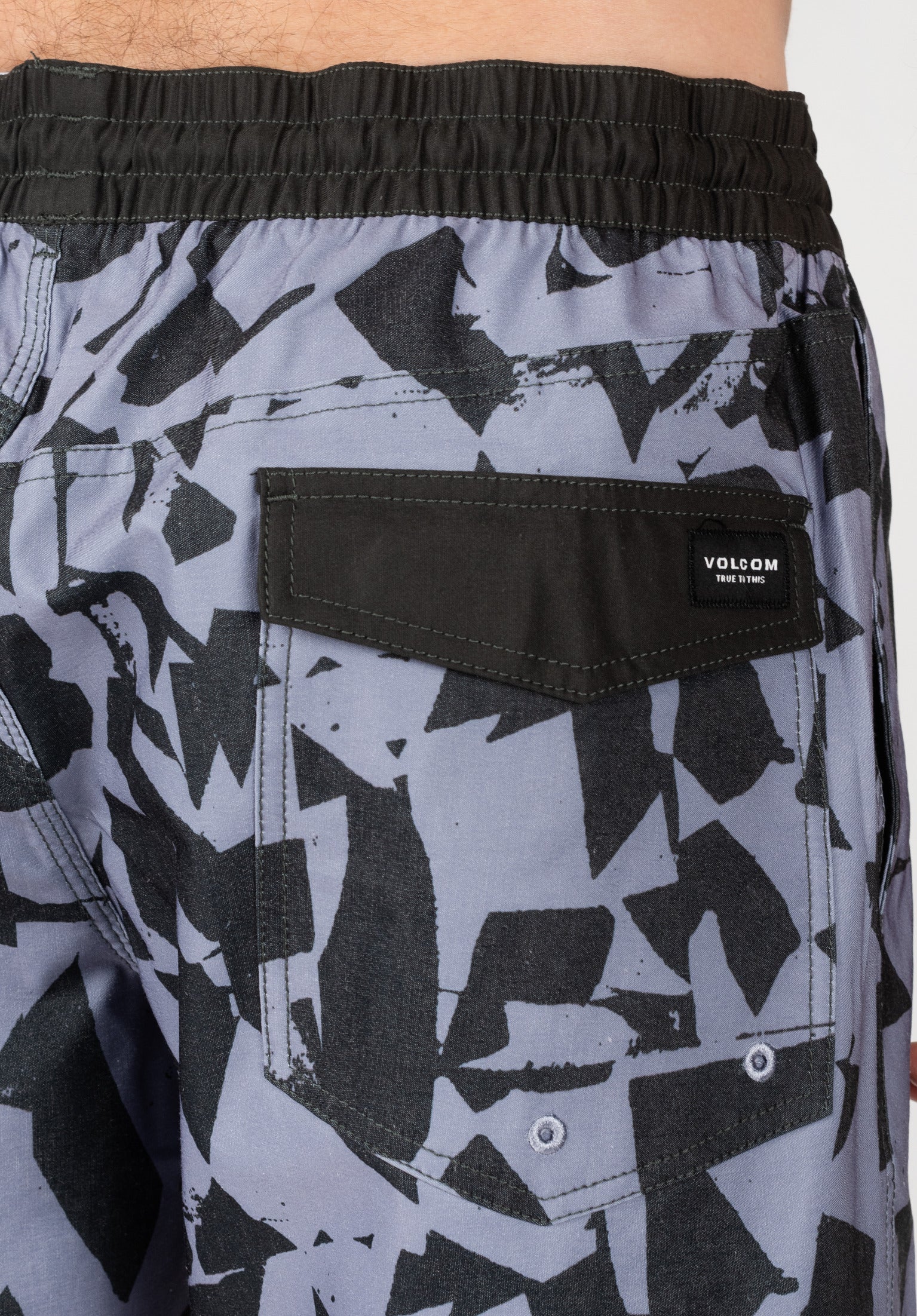 Stoney Trunk 17