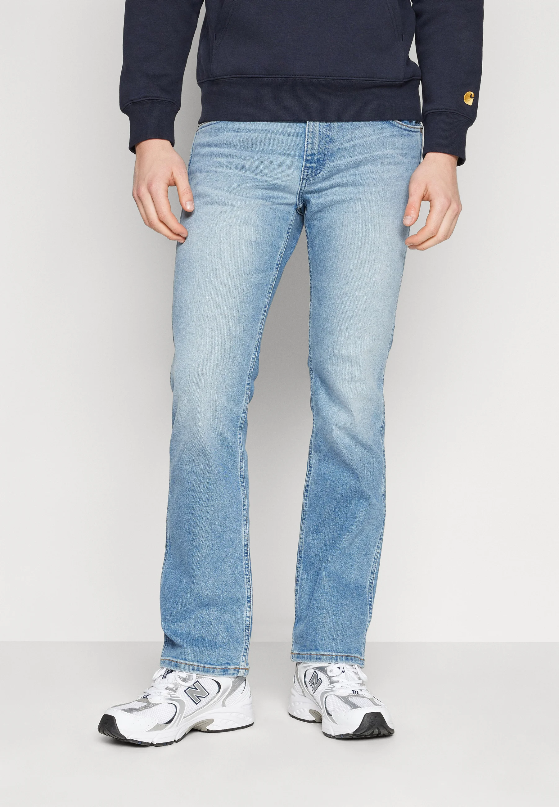 Wrangler HORIZON - Vaqueros pitillo