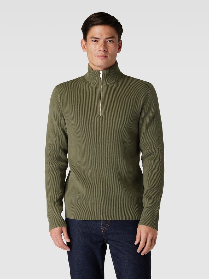 Strickpullover mit Stehkragen und Reißverschluss in olivgrün