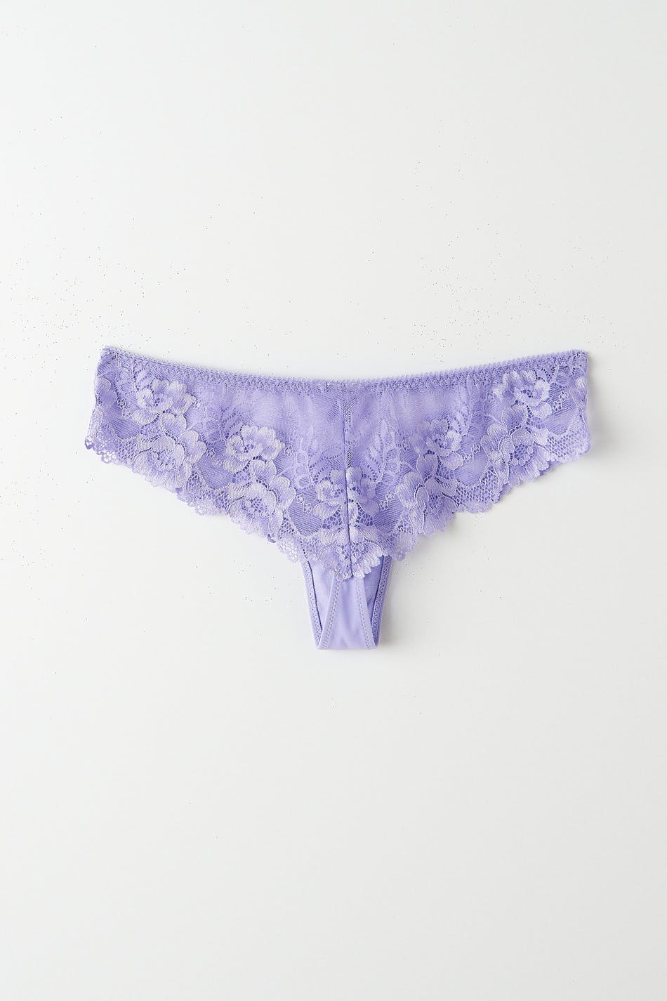 Lace string