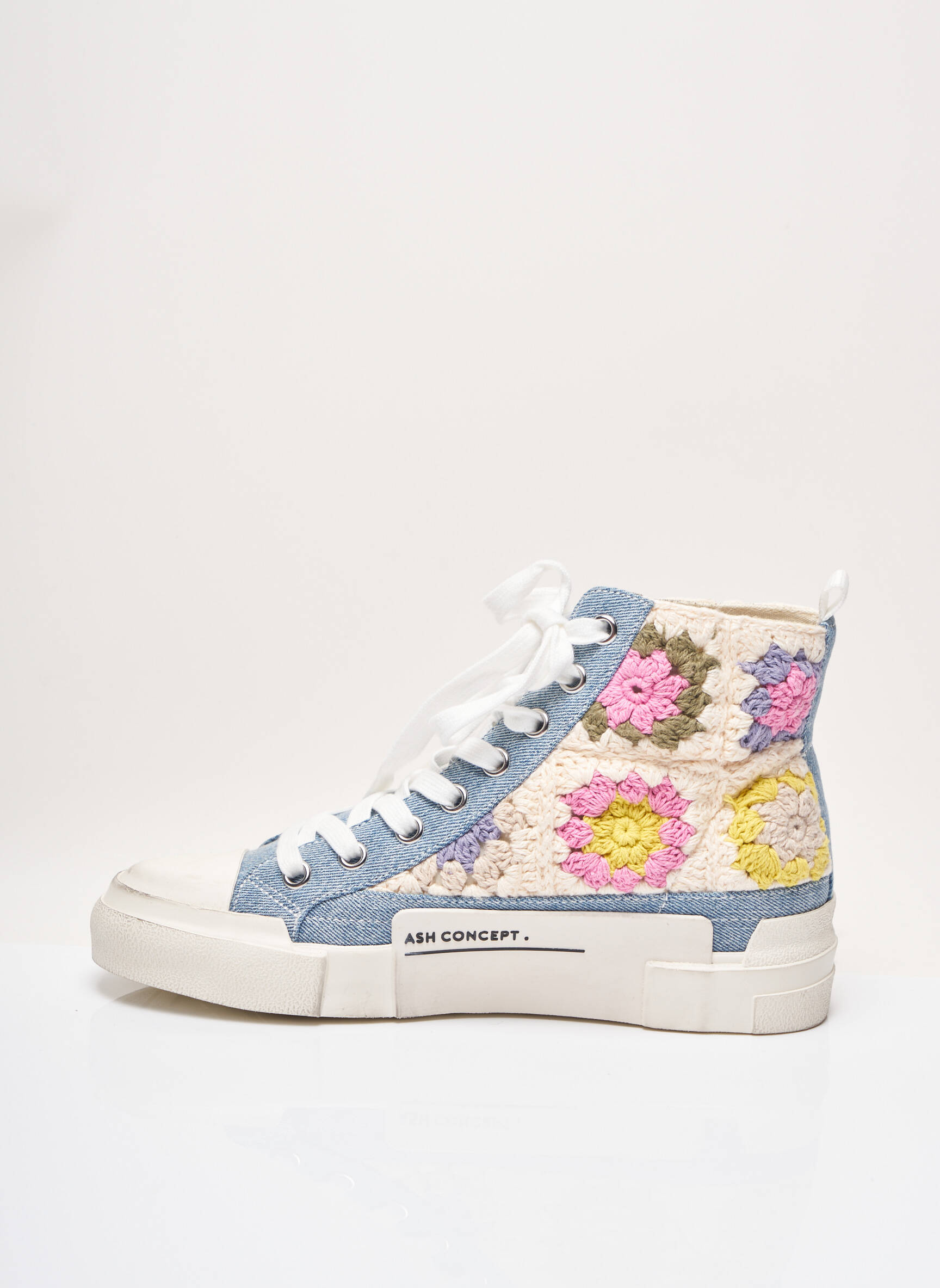 Ash Baskets Femme couleur bleu