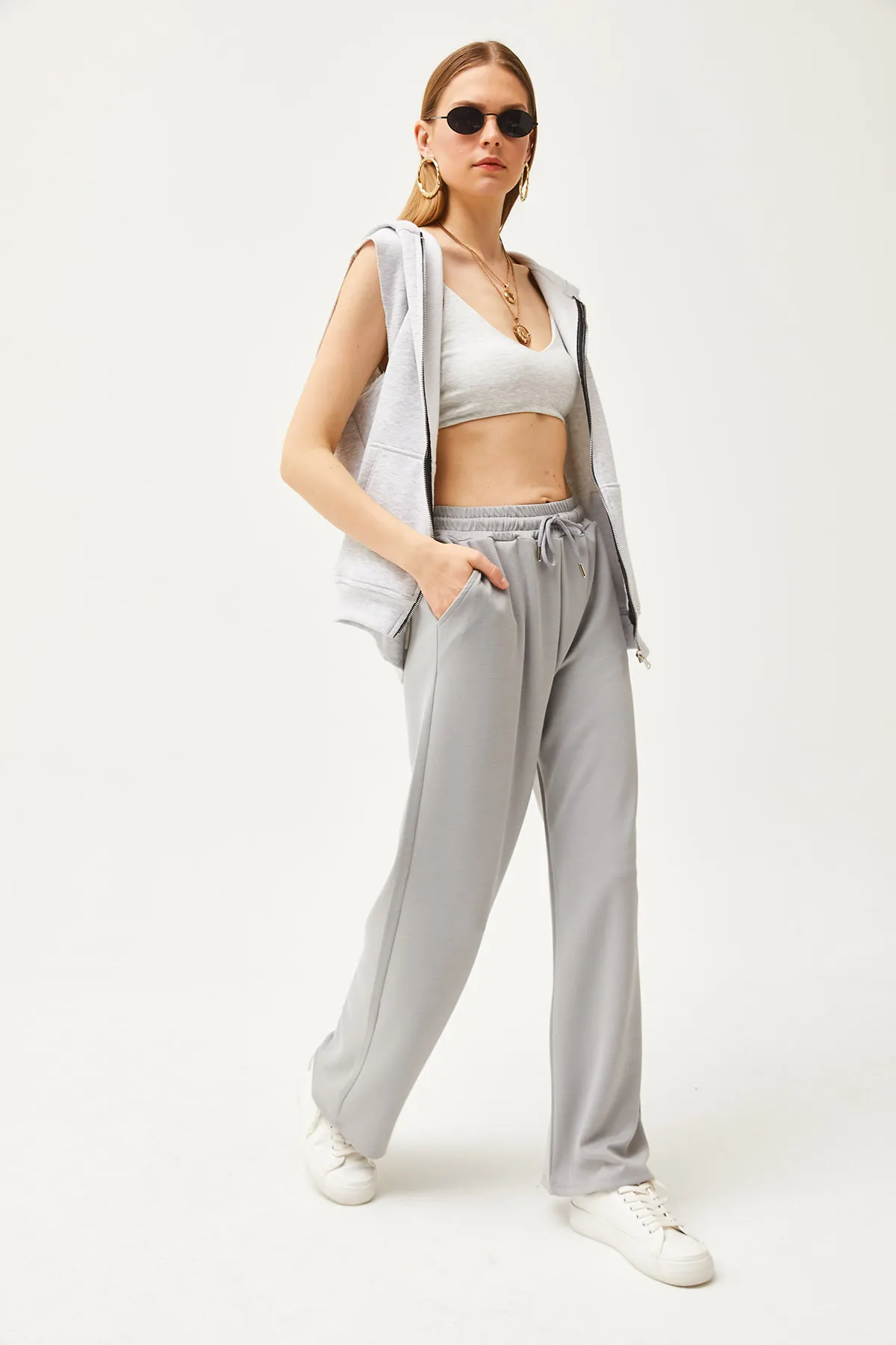 Olalook  Damen-Palazzo-Jogginghose aus weichem, strukturiertem Modal in Delphingrau mit Taschen EŞF-00000068
