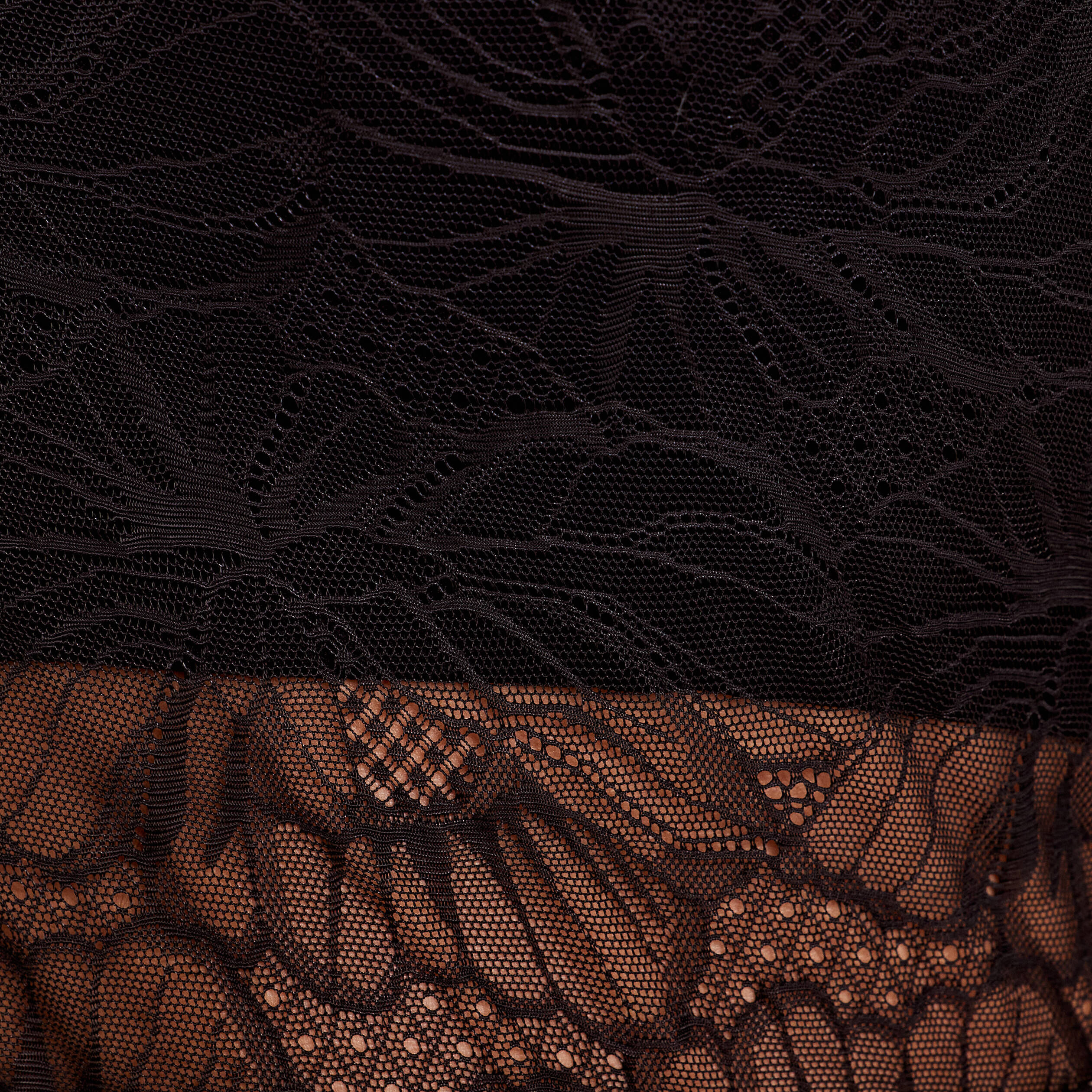 T-shirt col montant dentelle noir femme | Cache Cache