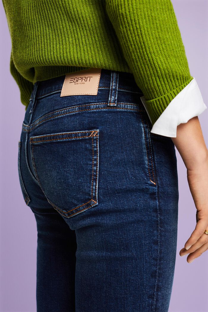 Bootcut Jeans mit mittelhohem Bund