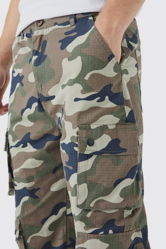 Tall Slim-Fit Camouflage Cargohose mit Druckknöpfen