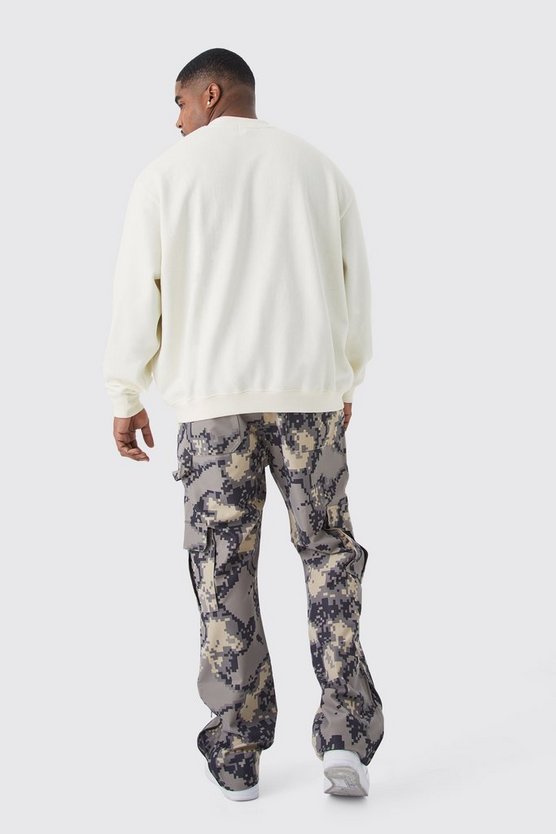 Plus Slim-Fit Camouflage Schlaghose