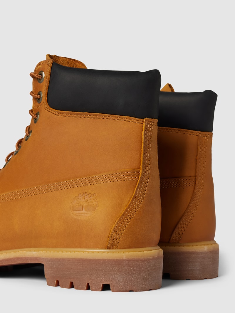 Schnürstiefel mit strukturierter Sohle Modell 'WHEAT' in mittelbraun