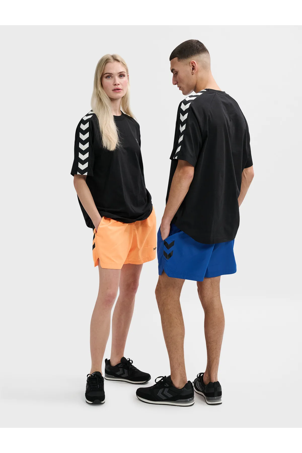 hummel  T-Shirt - Schwarz - Regular Fit