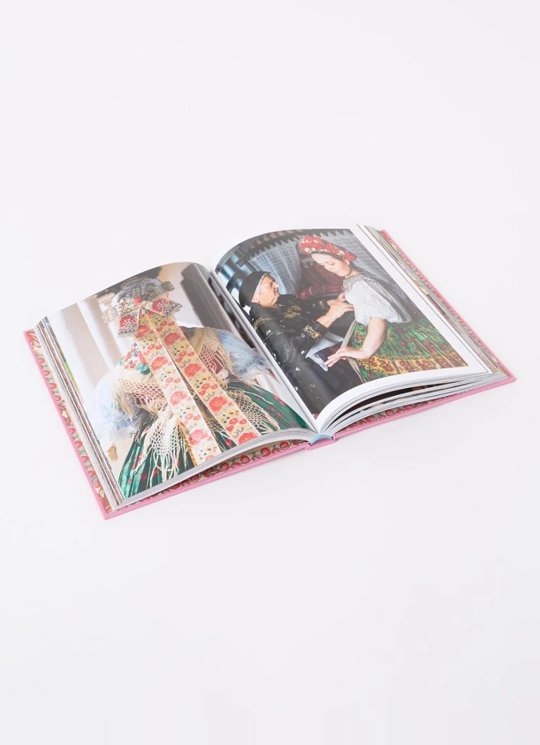 Assouline Budapestin helmi