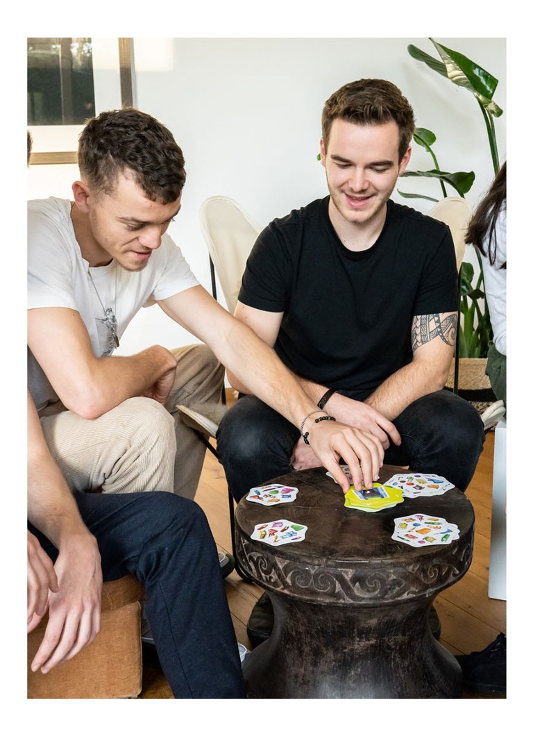 Asmodee Switch It! kāršu spēle