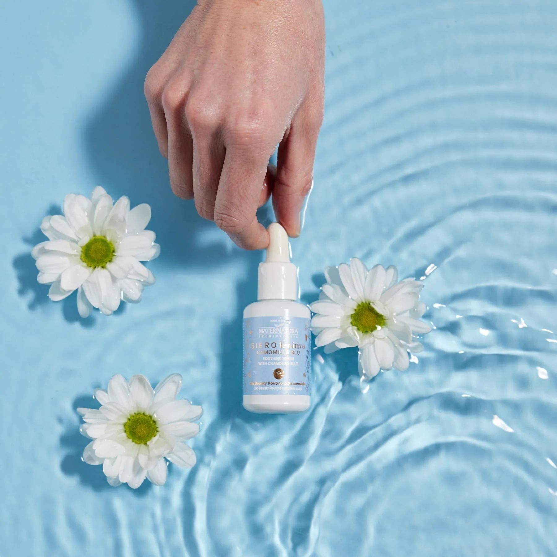 Styling og etterbehandling Blå kamille beroligende serum - Hårserum