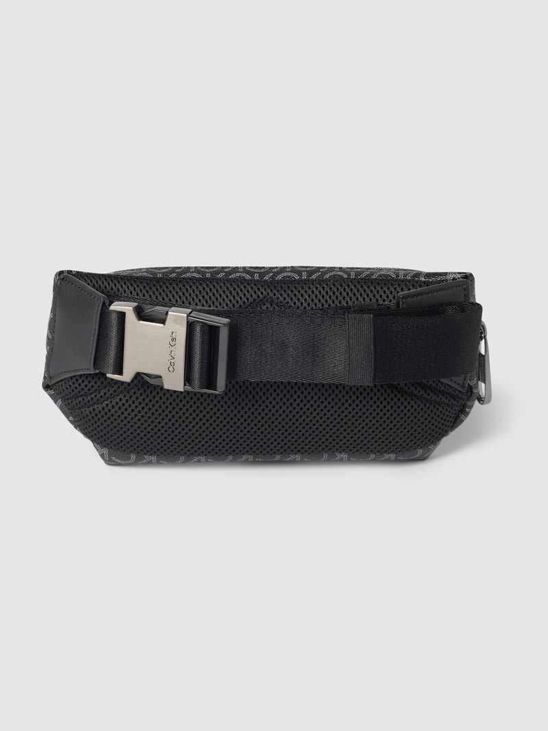 Bauchtasche mit Klickverschluss Modell 'MUST' in schwarz