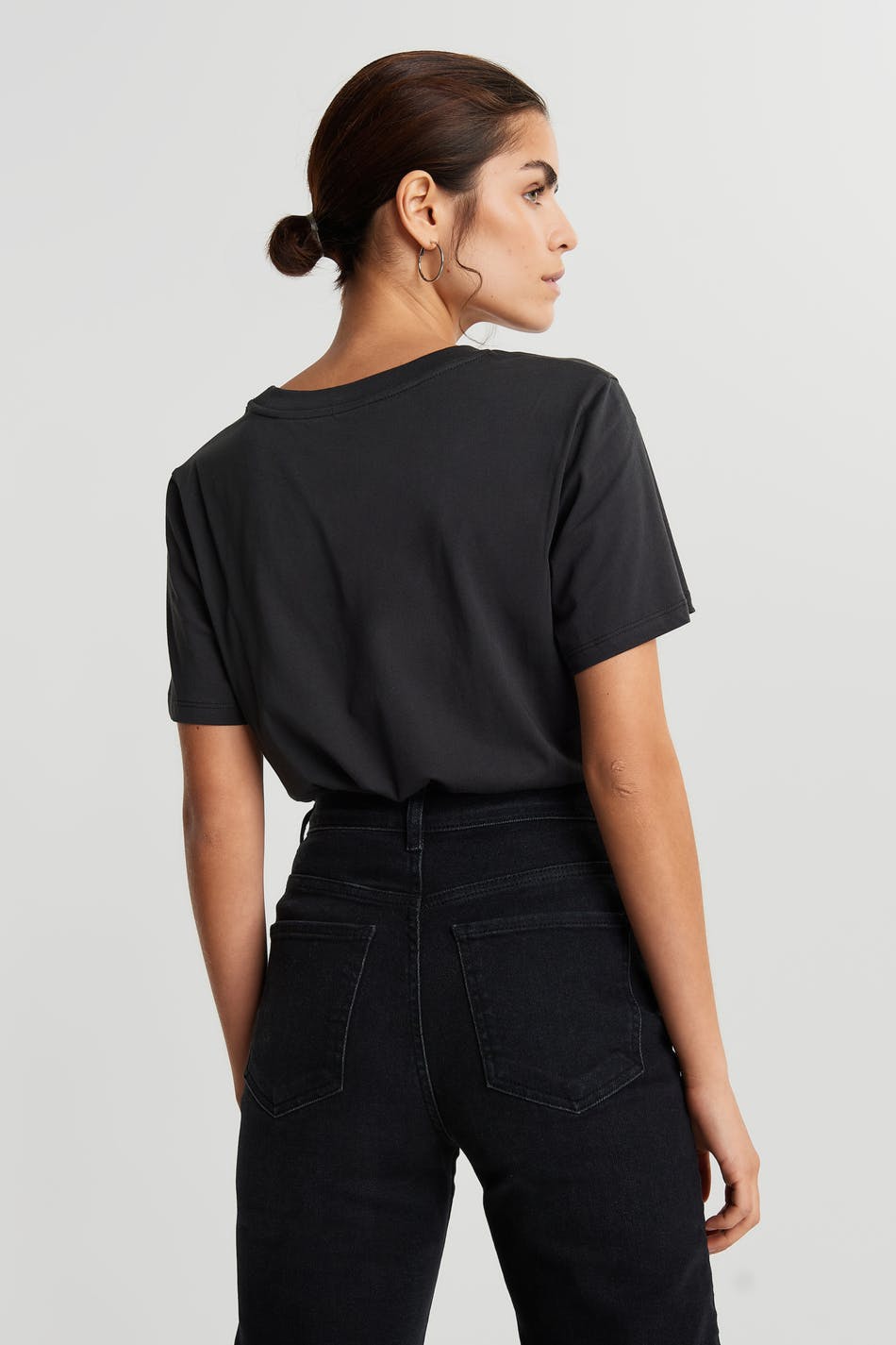 Ellen tee