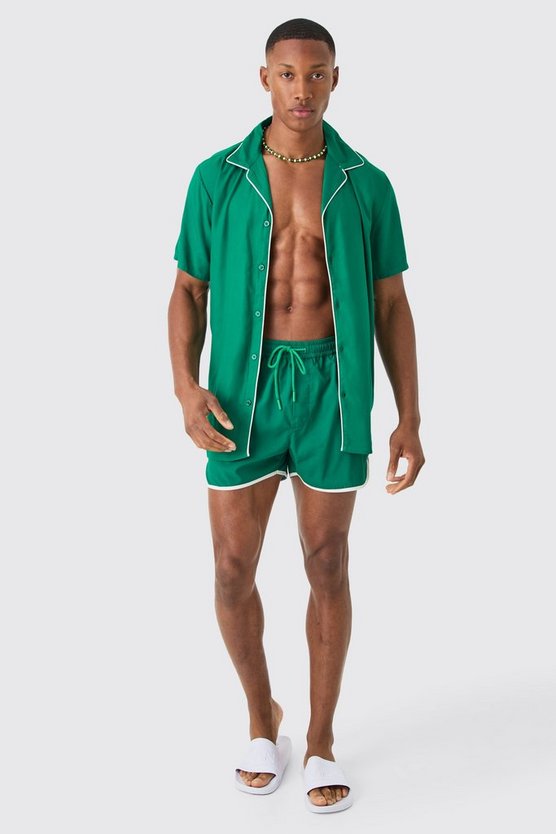 Kurzärmliges Hemd mit Paspeln & Badehose