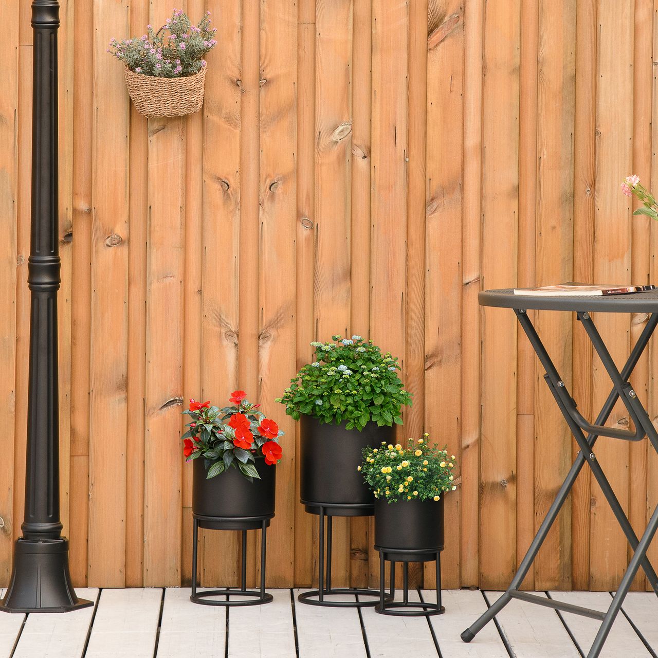 Outsunny 3er Set Blumenständer mit Blumentopf aus Metall Pflanzenständer Set Blumenhocker Blumentopfhalter Pflanzenhocker Schwarz