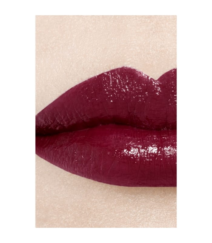 Chanel-ROUGE COCO BLOOM-Le rouge à levrès hydratant et repulpant longue tenue, couleur et brillance intenses
