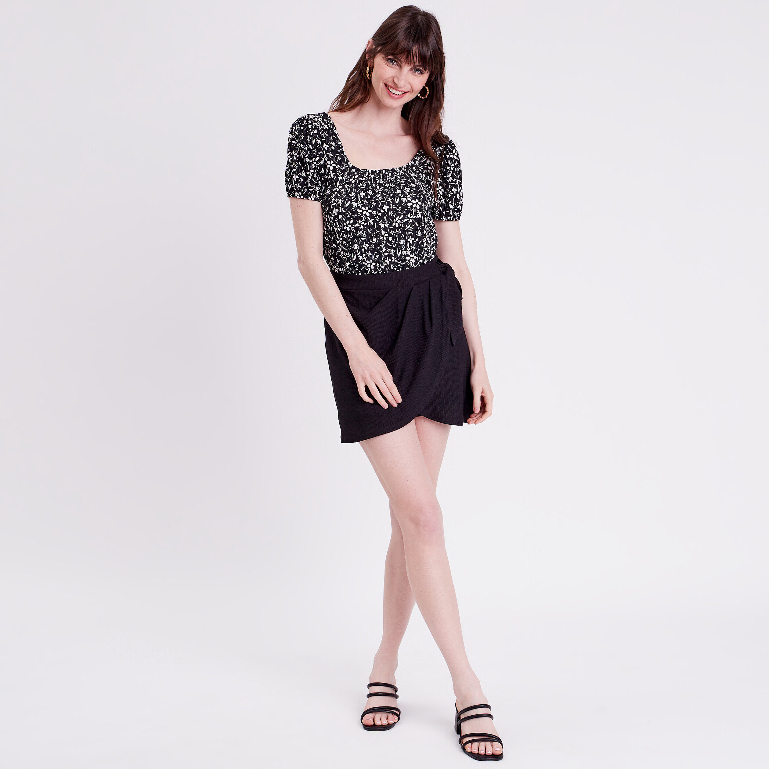T-shirt cintré bandes croisées noir femme | Cache Cache