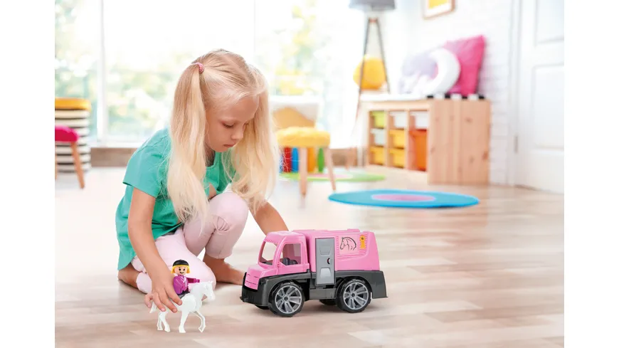 Lena - Truxx Pferdetransporter mit Zubehör