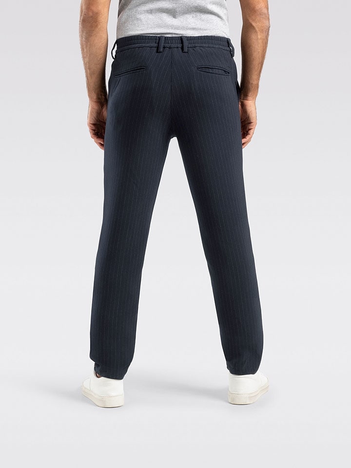 MAC Chino 