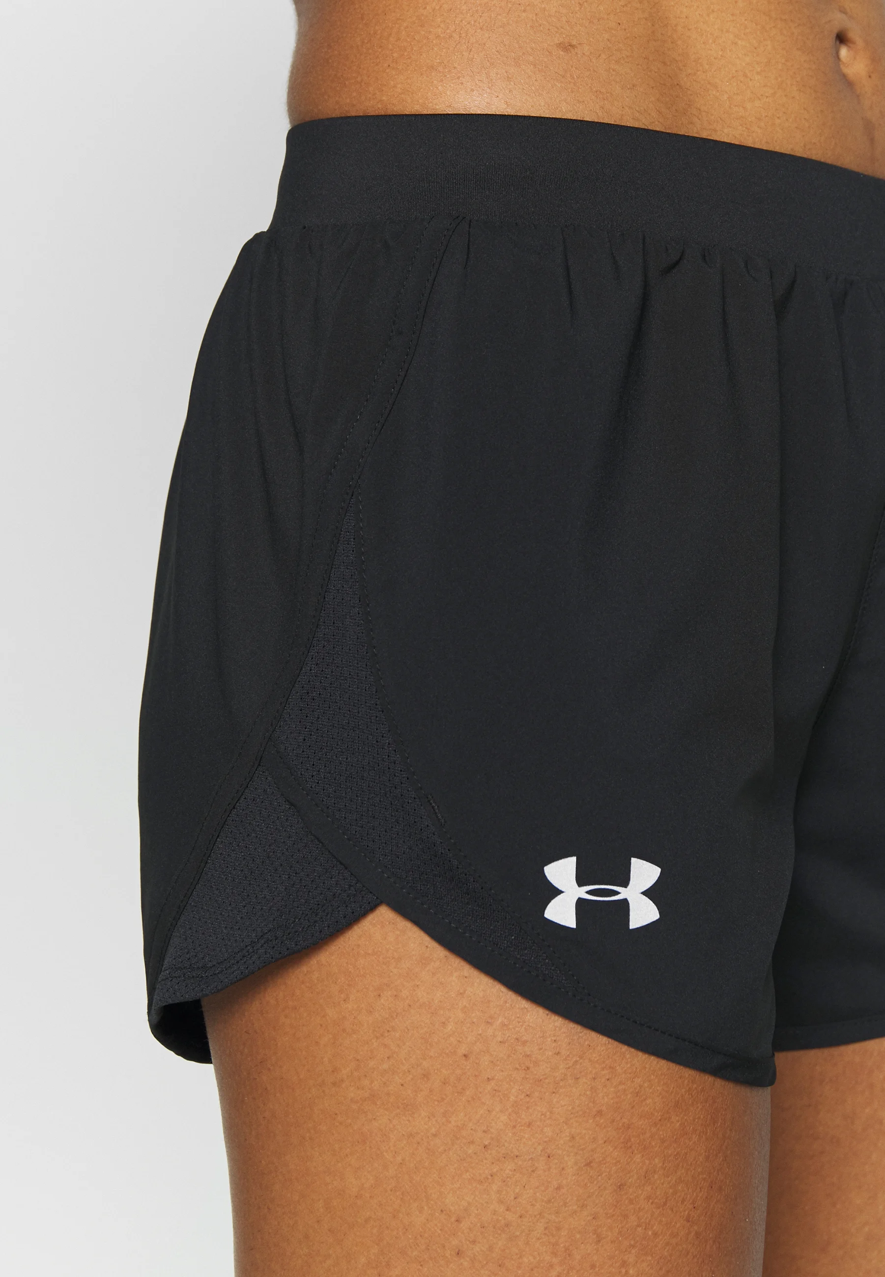 Pantalones cortos deportivos Under Armour FLY BY 2.0