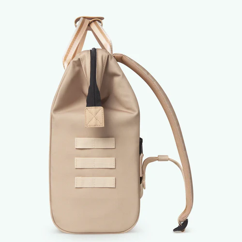 Lobito Adventurer Medium Backpack in Cream