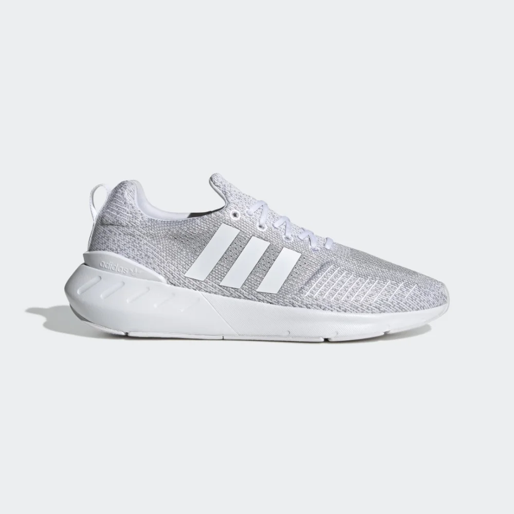 adidas Swift Run 22 GZ3499 / weiss