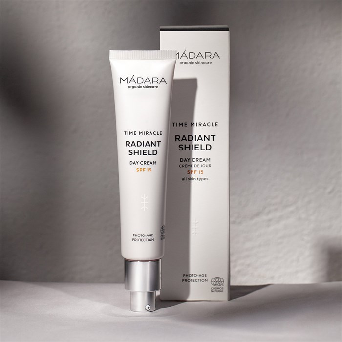 Radiant Shield Day Cream SPF15