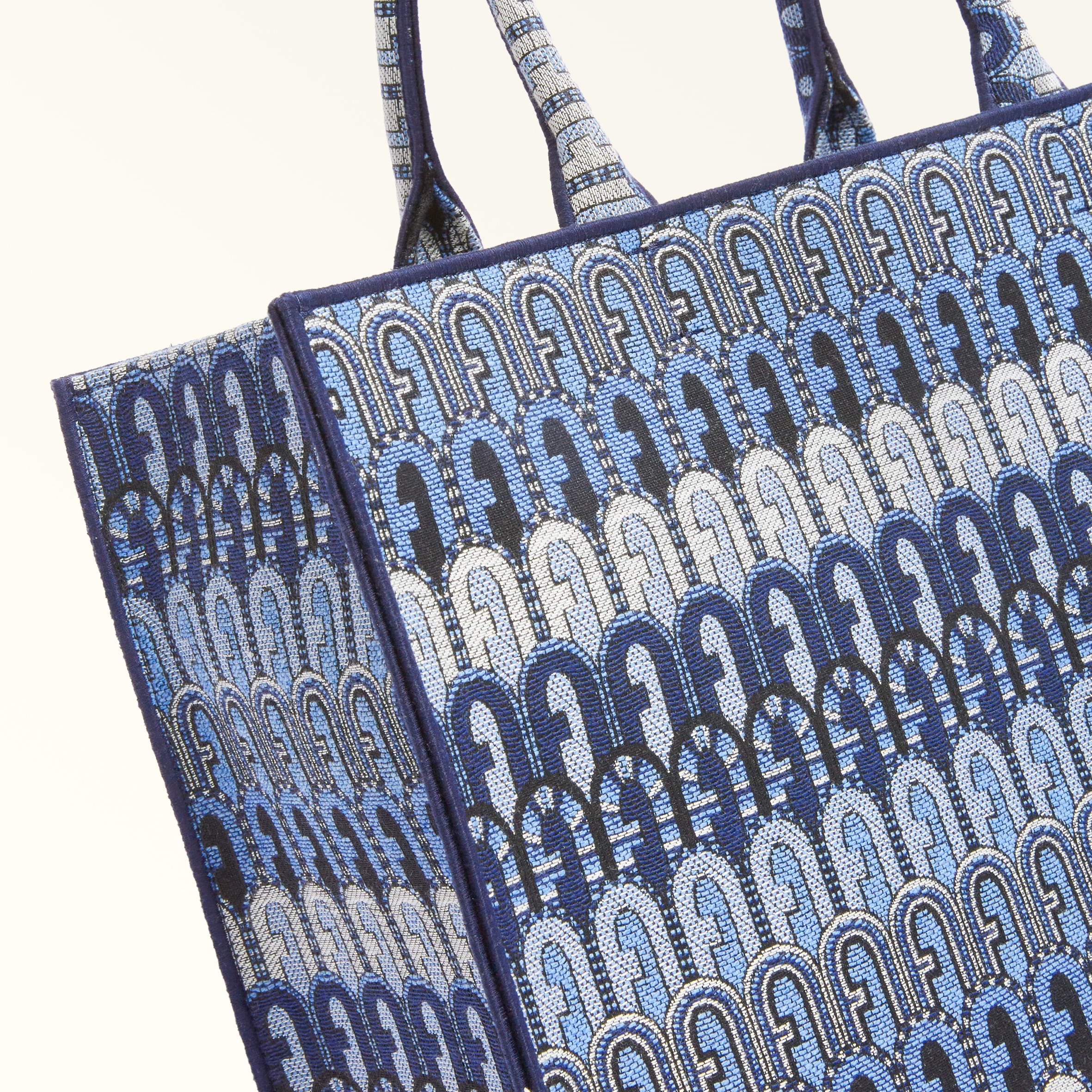 Furla Opportunity