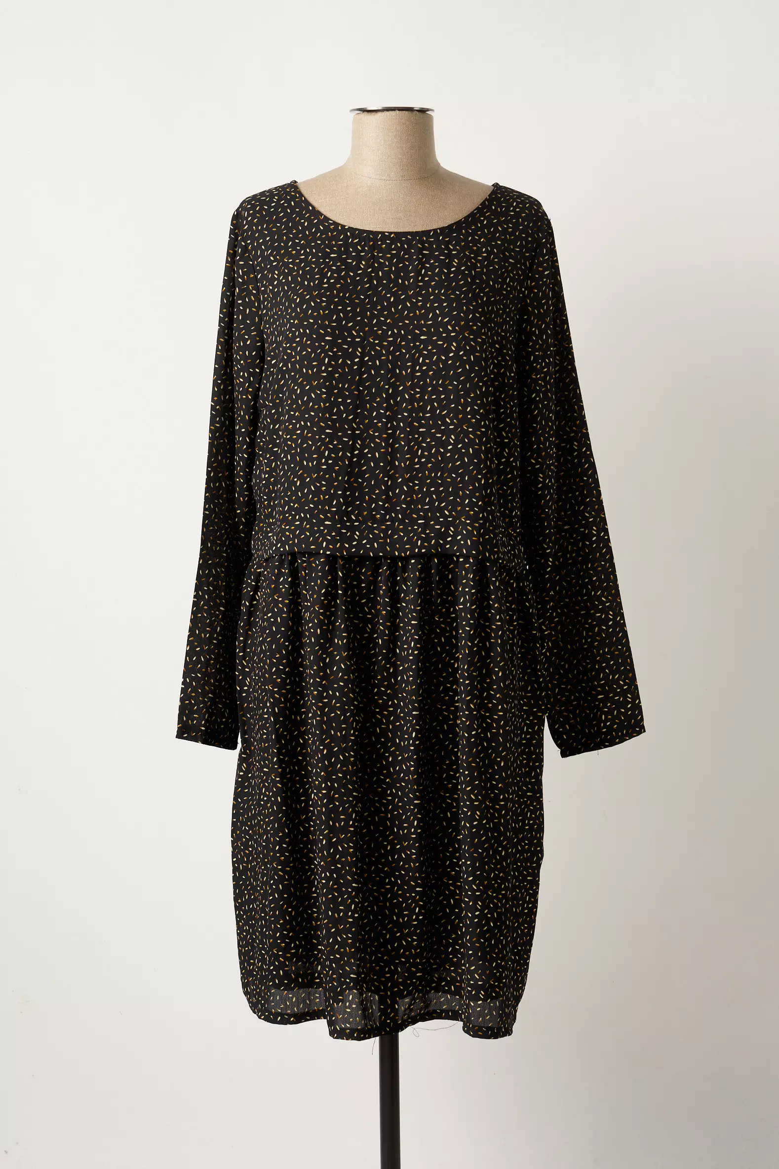 Ichi Robes Courtes Femme couleur noir