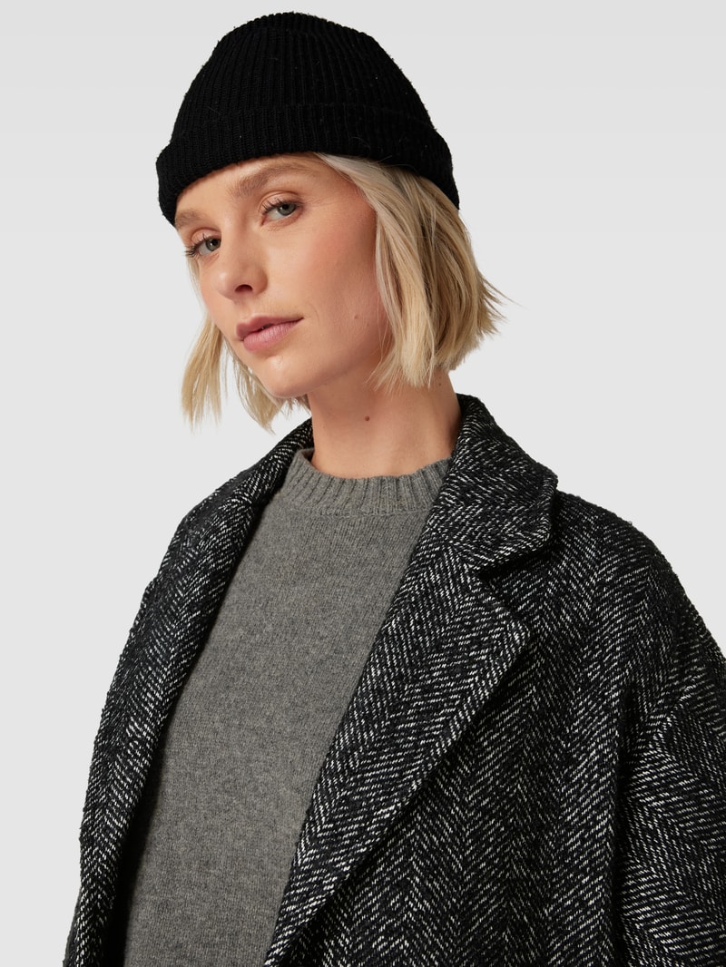 Mantel mit Strukturmuster Modell 'Hajoki' in schwarz