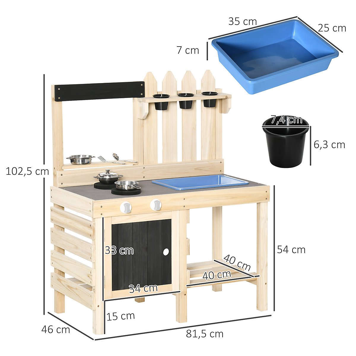 Kinderküche mit Pflanzentöpfe