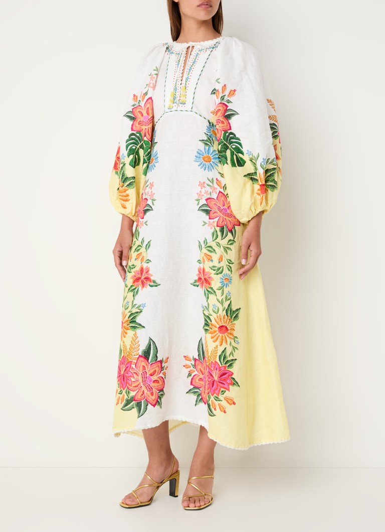 Vestido midi de lino de Farm Rio con bordado floral