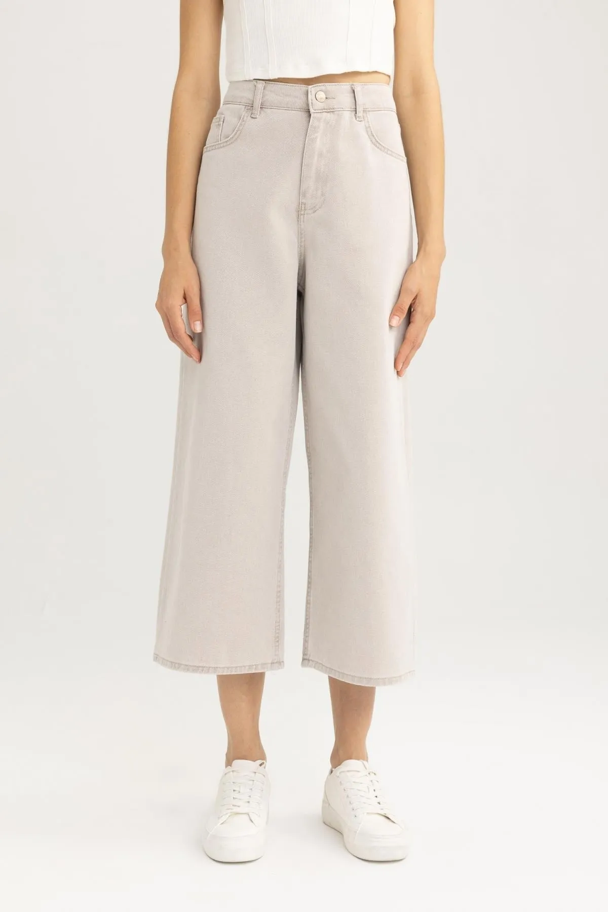 DeFacto  Culotte Hohe Taille Knöchellang 100% Baumwolle Jeanshose A3478ax23sm