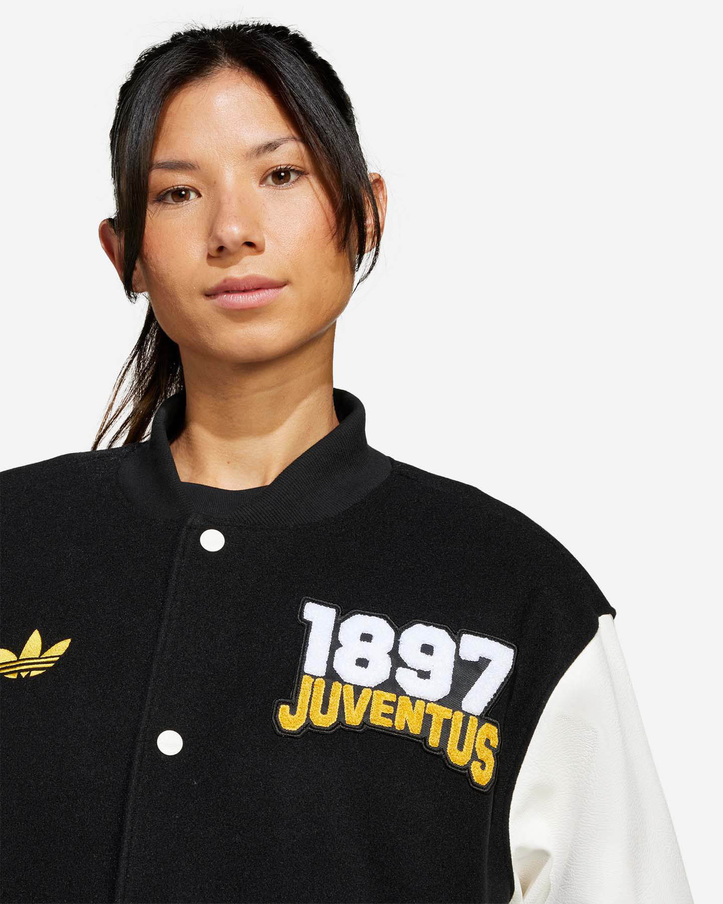 Oficiálne futbalové oblečenie Adidas Juventus Vrct Og M JF0451